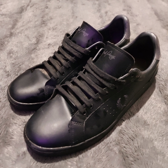 Fred Perry Men's Leather Tennis Sneaker Size 12 - Picture 1 of 4